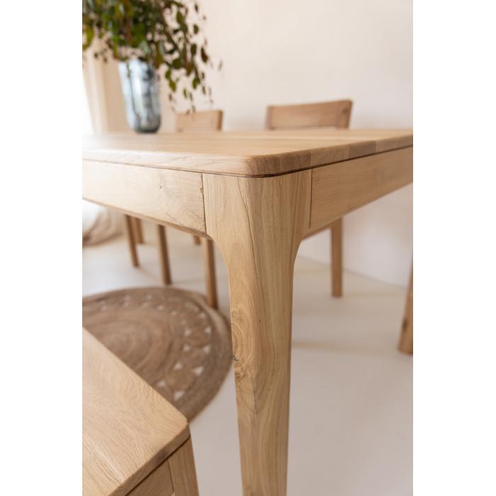 Dubový jídelní stůl RELIEVE 260 x 100
