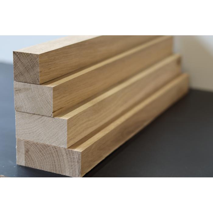 Dubový hranol 40*40 mm